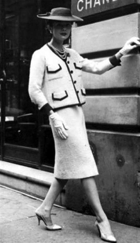 1930 moda chanel|how did Chanel become famous.